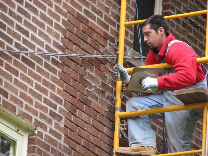 tuck pointed brickwork